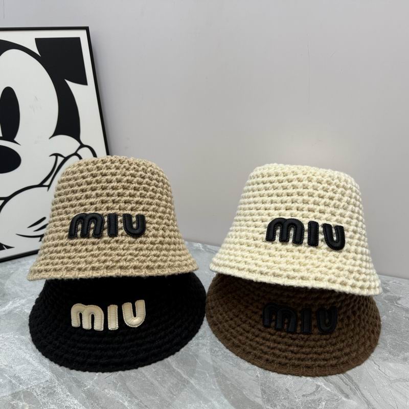 Miumiu hat dx40